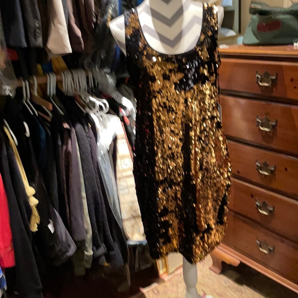 Sequined cocktail dress
